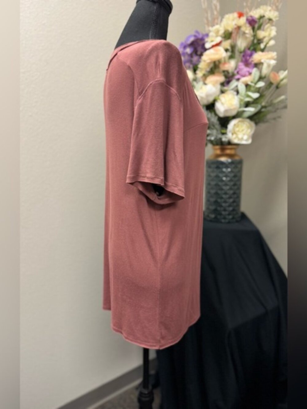 BKE Dusty Rose Lace-Up Top M Boho Raw Edge Soft Stretch Festival Cottagecore - Picture 4 of 11